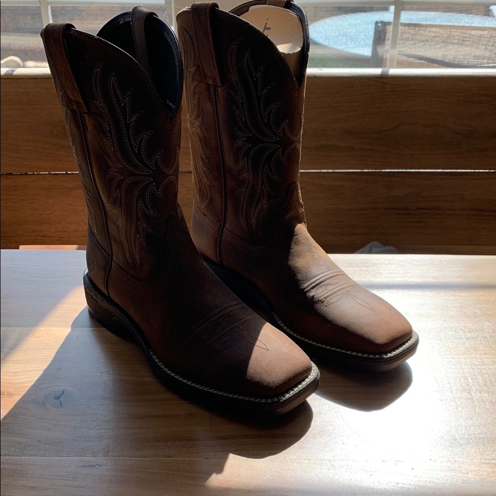 Ariat Brown Western ridgeback